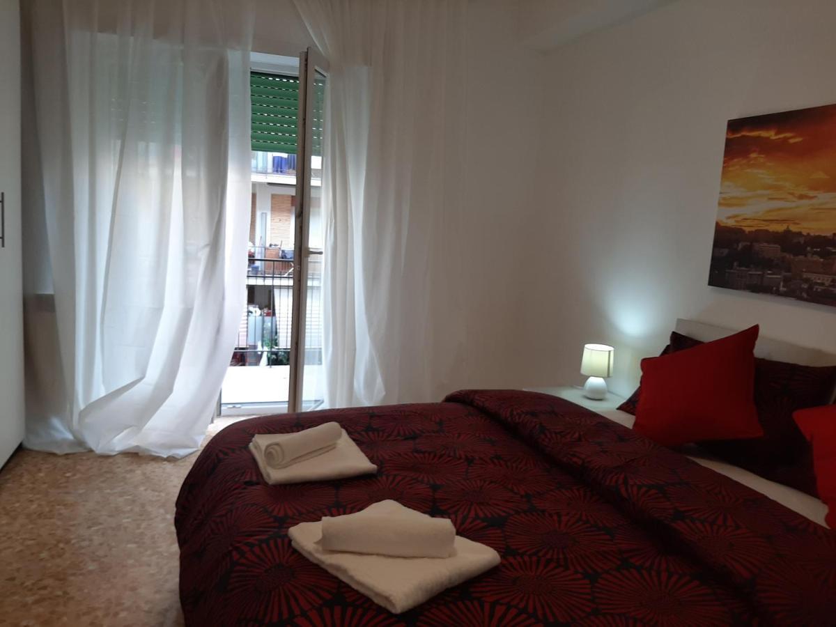 Centro Monti Tiburtini B&B Roma Exteriör bild